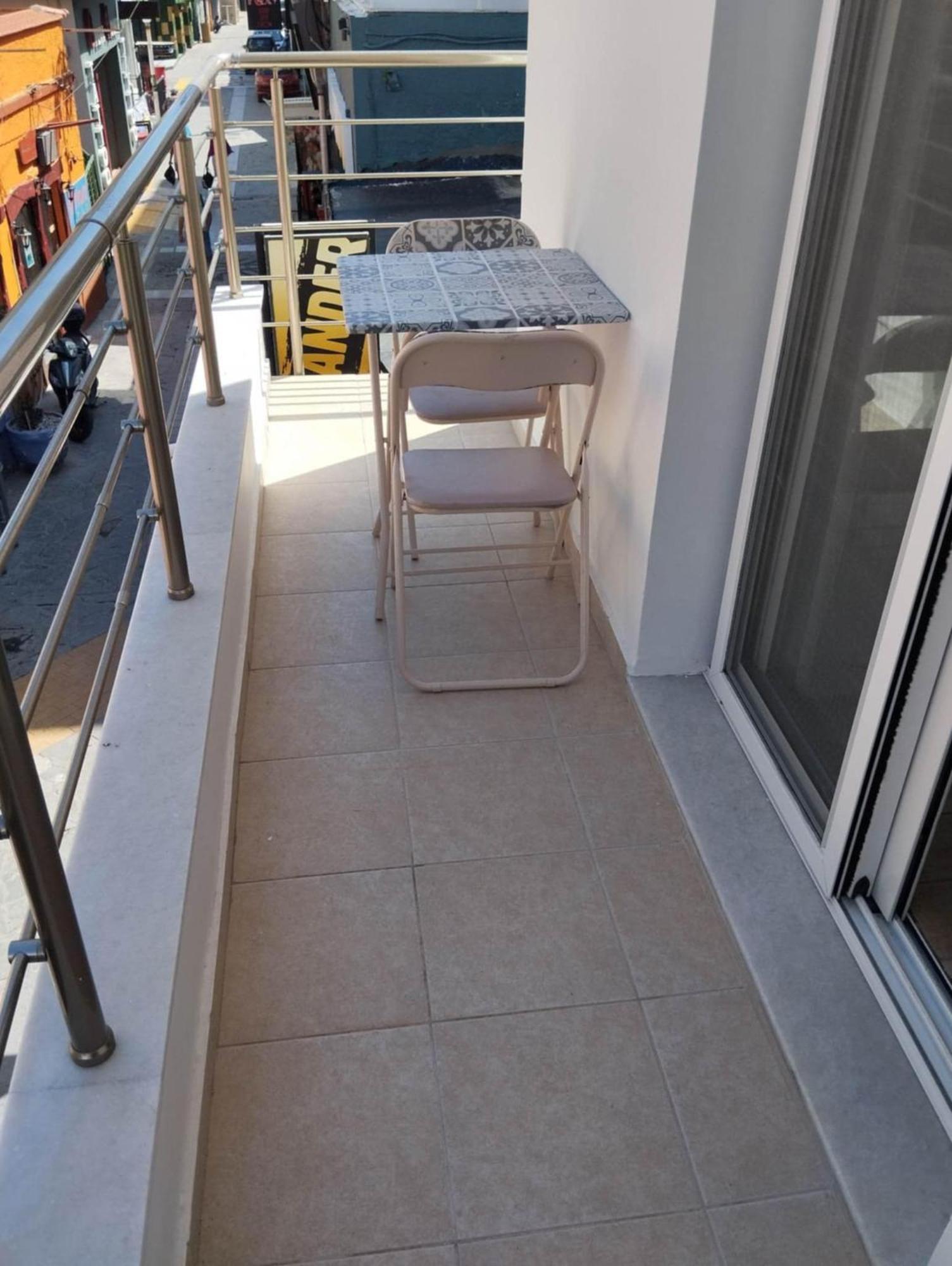 Lilian'S Seaview-Party Street-Youth Studios Rhodes City Exterior foto