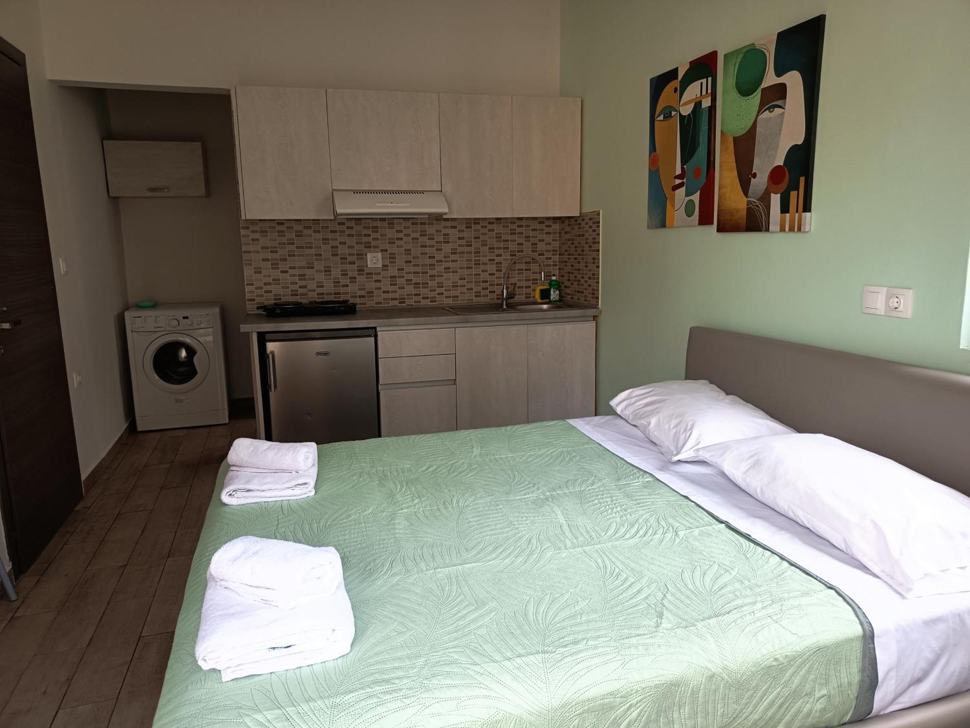 Lilian'S Seaview-Party Street-Youth Studios Rhodes City Habitación foto